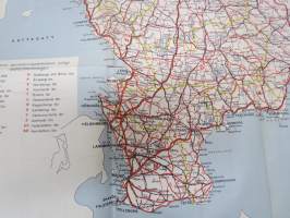 Karta över Sveriges vägnät 1957 -tiekartta / road map