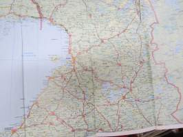 Teboil Suomi-Finland maanteiden yleiskartta, sisältää huoltoasemaluettelon ja polttoaineautomaatit