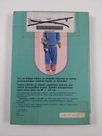 Triikoasuja pienille ja suurille (+kaavat)