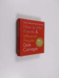 How to Win Friends &amp; Influence People (Miniature Edition) - The Only Book You Need to Lead You to Success