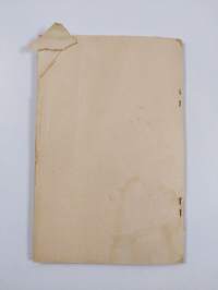 Järjestelmän kahleissa : kaksinäytöksinen näytelmä, kolme kuvaelmaa