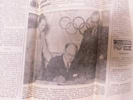 Uusi Aura pe 1.6.1951, Lakkiaiset, Koksi säännöstelty, Turun kauppakorkeakoulun ensimmäiset ekonomit, Hemmo Airamo, ym.