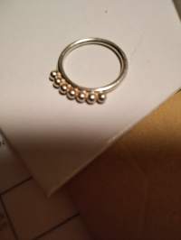 2 kpl aarikka 925 H sormuksia, koko 18