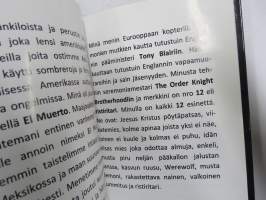 Taistelijana Supon varjossa v. 2000-2013 (etulehdellä on Parlandin omiste ja nimikirjoitus kirjan saaneelle henkilölle)