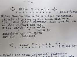 Turun Suomalaisen Yhteiskoulun VIII C (8E) -luokan Kronikka v. 1951, Jukka aaltonen, Heli Aarnio, Raili Alanen, Maija-Liisa Blomqvist, Hilkka Hietala...