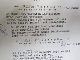 Turun Suomalaisen Yhteiskoulun VIII C (8E) -luokan Kronikka v. 1951, Jukka aaltonen, Heli Aarnio, Raili Alanen, Maija-Liisa Blomqvist, Hilkka Hietala...
