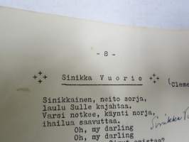 Turun Suomalaisen Yhteiskoulun VIII C (8E) -luokan Kronikka v. 1951, Jukka aaltonen, Heli Aarnio, Raili Alanen, Maija-Liisa Blomqvist, Hilkka Hietala...