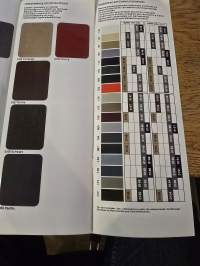 BMW  316, 318 i, 320 i ja 323 i farben  und polster. colour and upholstery.