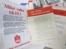 Kaarina SKDL + SDP (+ vähän muidenkin puolueiden) vaalimateriaalia 1960 ja -70 luvuilta, erä