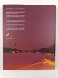 Rikas kulttuuri, rakas naapuri : yhteisön luomisvoima Arabianrannassa : Arabian alueen kulttuurinen kehittäminen Urbaani luovuus -hankkeessa 2007-2010