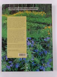 Luonnonmukaisesti omassa kotipuutarhassa : luomuviljelyn käsikirja kaikille kotipuutarhureille
