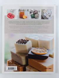 Tee itse saippuaa : 20 ihanaa saippuaa kotiin ja lahjaksi