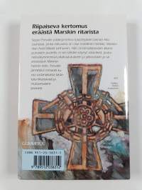 Sotasankari : romaani