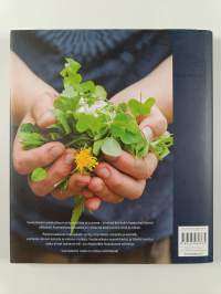 Villiä &amp; valloittavaa : suomalaisen nykykeittiön helmiä