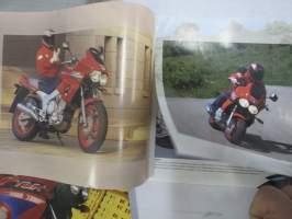 Yamaha TDM850 moottoripyörä -myyntiesite