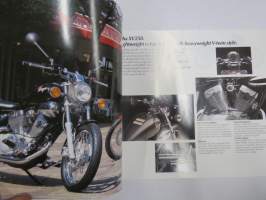 Yamaha 1994 Full Line Up moottoripyörät mallisto -myyntiesite
