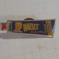 Abba Kalles kaviar / pinssi/rintamerkki.