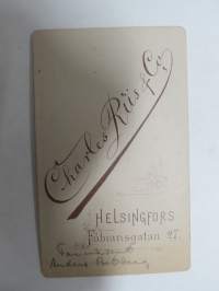 Farmaceut Anders Ritberg, Atelier Charles Riis &amp; Co, Helsingfors -visiittikorttivalokuva / carte de visite / cdv