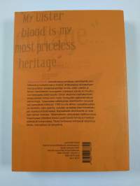 Aika ja identiteetti : katsauksia yksilön ja yhteisön väliseen suhteeseen keskiajalta 2000-luvulle