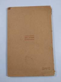 Opas Turun kaupungin historiallisessa museossa Turun linnassa