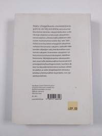 Sääty-ylioppilaasta ensimmäisen polven sivistyneistöön - jumaluusopin ylioppilaiden sukupolvikehitys ja poliittis-yhteiskunnallisten näkemysten muodostuminen, 185...