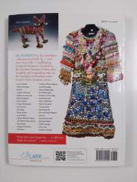 Suzanne Golden Presents Interviews with 36 Artists who Innovate with Beads