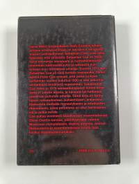 Voittoihin ja ennätyksiin