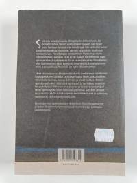 Sokrates koulussa : itsenäisen ja yhteisöllisen ajattelun edistäminen opetuksessa