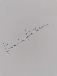 Äidin tanssikengät : Kaarina Kaikkosen taide = Mother's dancing shoes : Kaarina Kaikkonen's art (signeerattu)