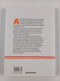 Asennejohtaja : arjen työkalut esimiehille