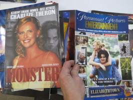 Universal, Sony, Paramount, Scanbox - elokuvien levittäjien / maahantuojan mainosmateriaalia 2000-luvun alusta, erä