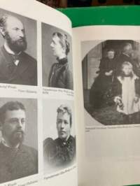 Parkanon Parooni : ihminen roolin ja tarinoiden takana