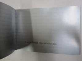 Mercedes-Benz E-sarjan sedan ja farmari 2011 -myyntiesite, kirjan muotoinen