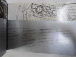 Mercedes-Benz E-sarjan sedan ja farmari 2011 -myyntiesite, kirjan muotoinen