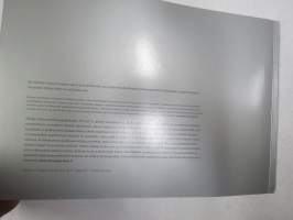 Mercedes-Benz E-sarjan sedan ja farmari 2011 -myyntiesite, kirjan muotoinen