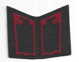 Rannikkotykistö  upseeri leikkaamaton pari- kauluslaatat  arvomerkit