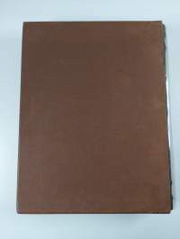 Juhla-Kalevala ja Akseli Gallen-Kallelan kalevalataide (kotelossa)