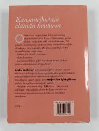 Marja-Liisa Tykkyläinen : kansanedustaja elämän koulussa