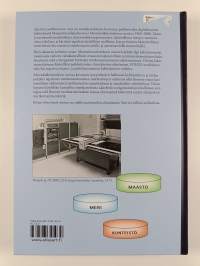 Kartasta paikkatietoon : Digitalisaation kehitys Maanmittauslaitoksessa ja Merenkulkulaitoksessa 1960-2000