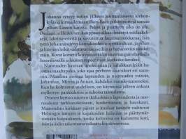 Valkea talo jokivarressa