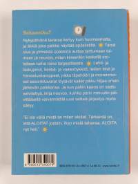 Koti siistiksi : 500 vinkkiä tavarapaljouden taltuttamiseen