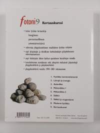 Fotoni 9 : Kertauskurssi