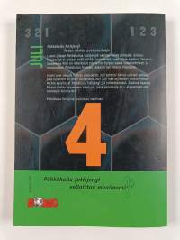 Pähkähullu futisjengi 4 : Juli - yhden miehen puolustusketju