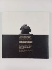 Pöytä ja sillä sipuli = Onion on the Table (signeerattu, tekijän omiste)