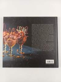 Juuresta leipään, lusikkaleivästä omenaunelmaan : Elonen Oy 1966-2016