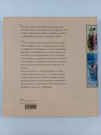 Juhlan aika : Suomalaisia vuotuisperinteitä