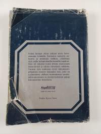 Kohtalokkaat lennot 1939-1944 : ilmavoimiemme lentotoiminnassa surmansa saaneet, kadonneet, sotavankeuteen joutuneet sekä laskuvarjolla pelastautuneet