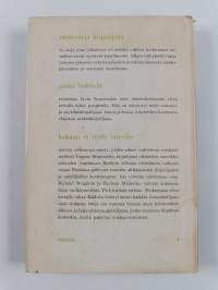 Kukaan ei tiedä nimeäni