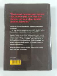 Näkymätön tytär : kasvatusguru Anna Wahlgrenin varjossa