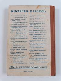 Salama iskee saareen : kesäisiä seikkailuja